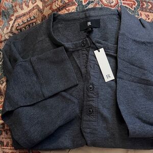 Banana Republic Men's Henley Shirt